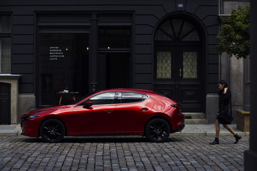  Mazda3 Hatchback 2019 года  (NA) (фото 11 из 61)